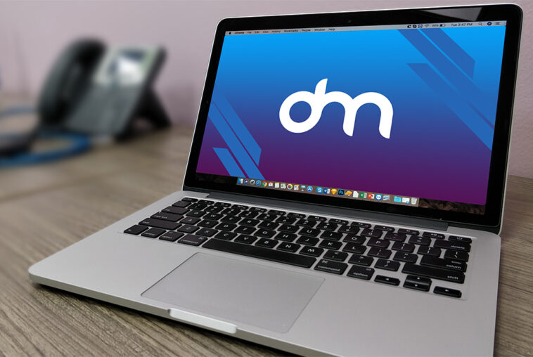 Download Macbook Pro Screen Mockup PSD - Free Download